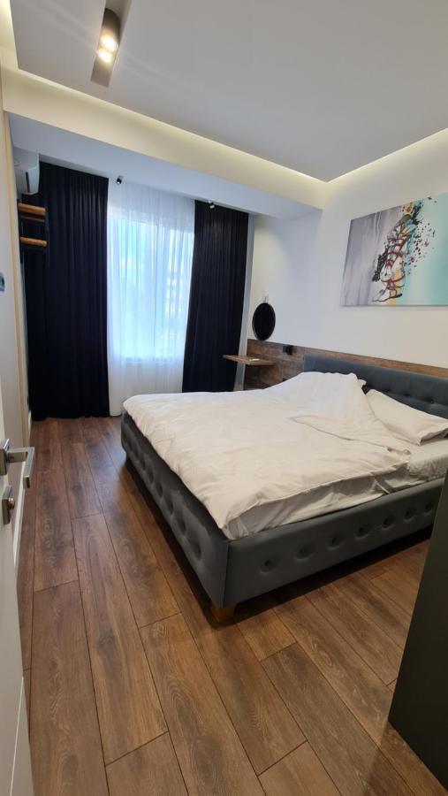 Oasis-Rent Apartment Кишинев Екстериор снимка