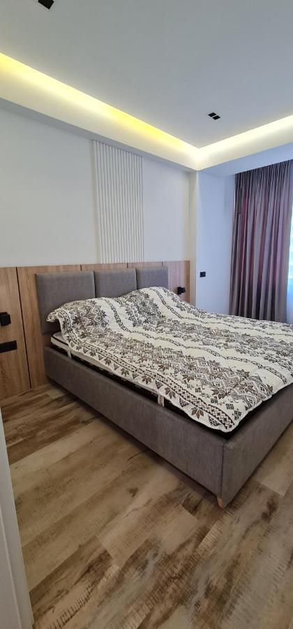 Oasis-Rent Apartment Кишинев Екстериор снимка